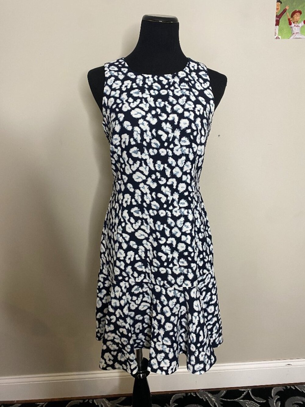 Banana Republic Blue and White Printed Midi Dress Size 6